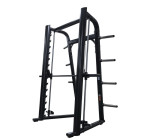 Машины Смита и стойки для приседаний