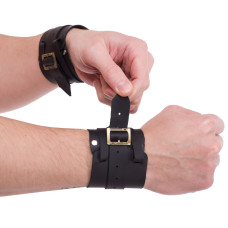 Напульсник атлетичний шкіряний GA-9935 чорний 1шт.