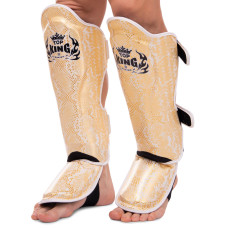 Защита голени и стопы Муай Тай, ММА, Кикбоксинг кожаная TOP KING Super Snake TKSGSS-02 (р-р S-XL, цвета в ассортименте)