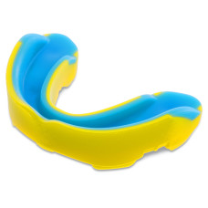 Капа боксерская одночелюстная двухслойная в футляре Zelart BO-0062 (термопластик, цвета в ассортименте)