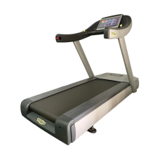 Професійна бігова доріжка Technogym Run Now 700 Visioweb