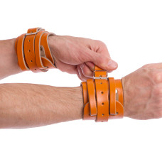 Напульсник кожаный спортивный фиксатор для запястья и кисти (2шт) SP-Sport TA-5483-BR (кожа, безр-рный, коричневый)