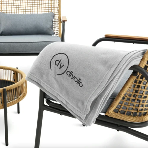 Зручні подушки в комплекті