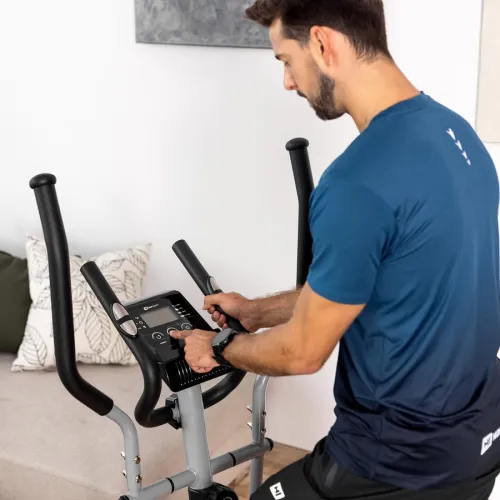 Многофункциональный тренировочный компьютер