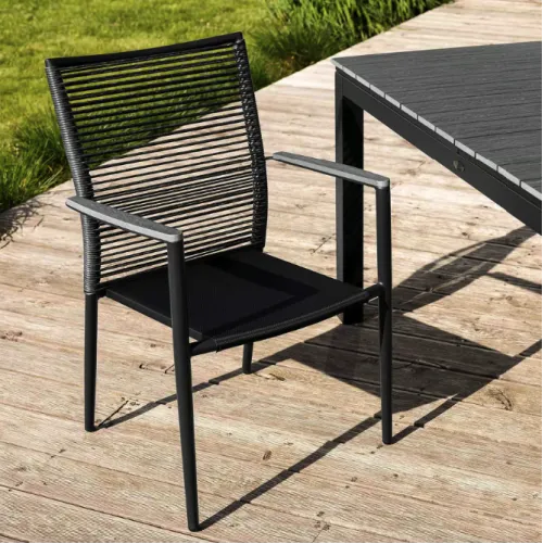 Міцна алюмінієва конструкція